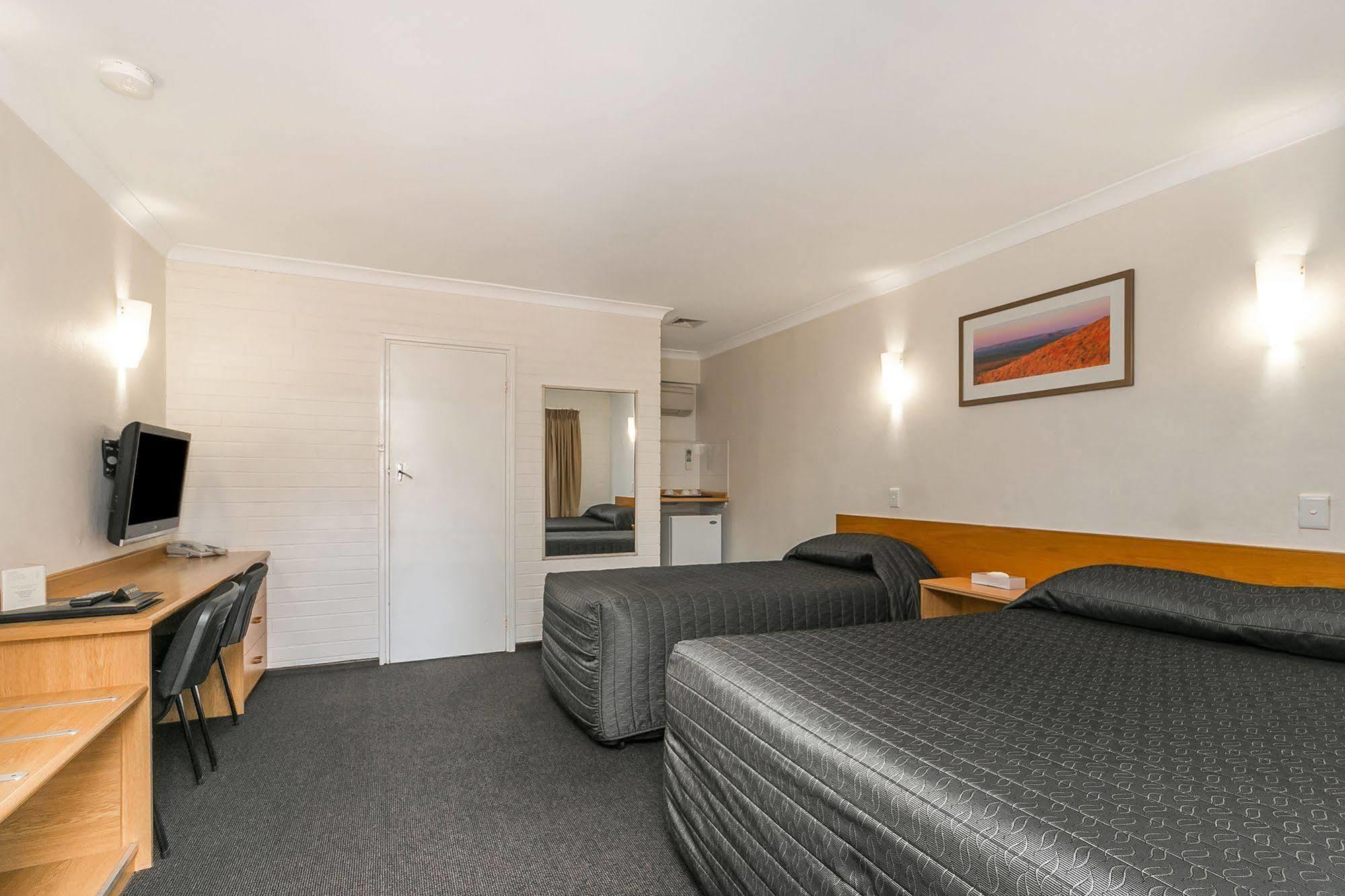 Flag Motor Lodge Perth Luaran gambar